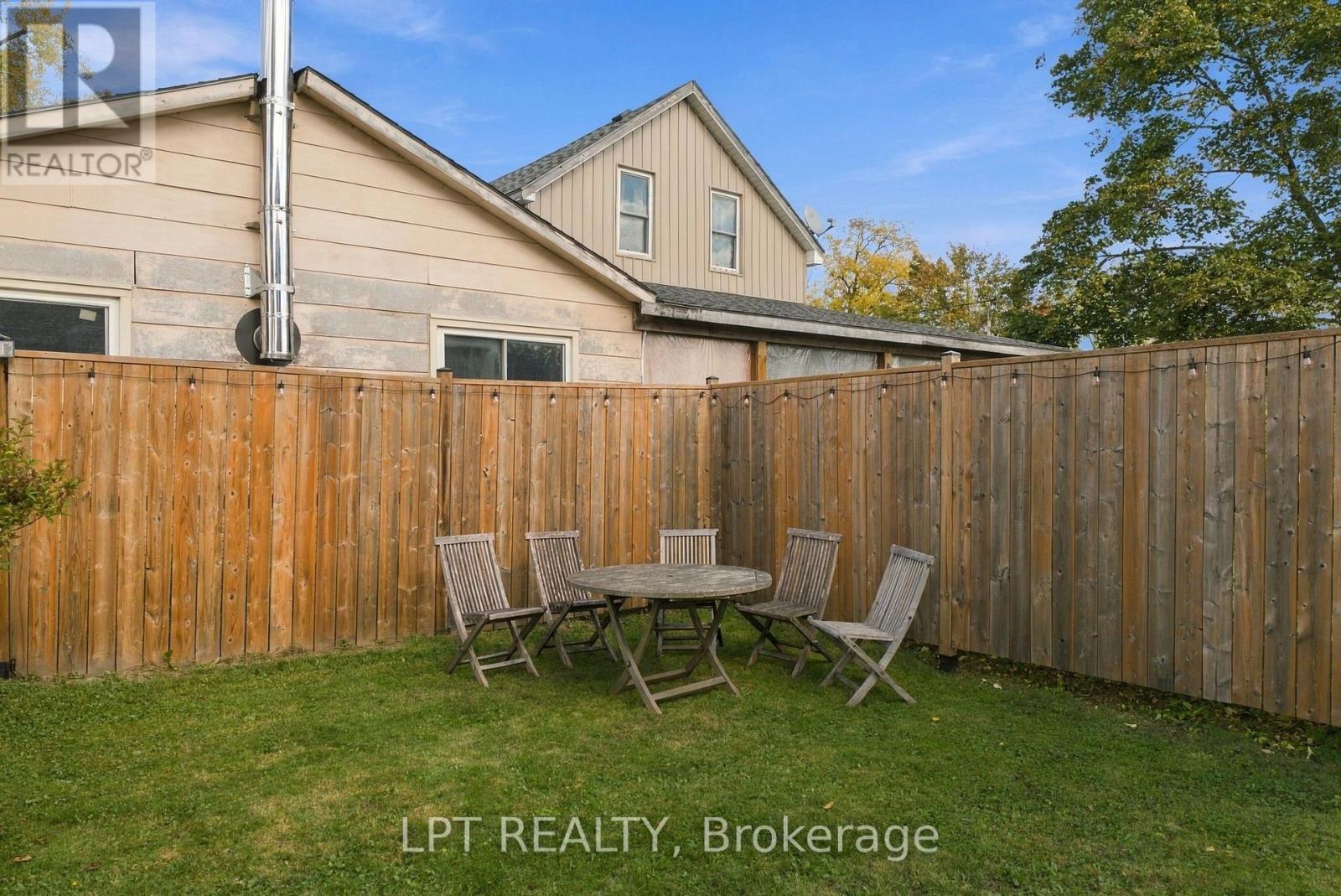 151 Parkhill Main Street, North Middlesex, Ontario  N0M 2K0 - Photo 42 - X14114190