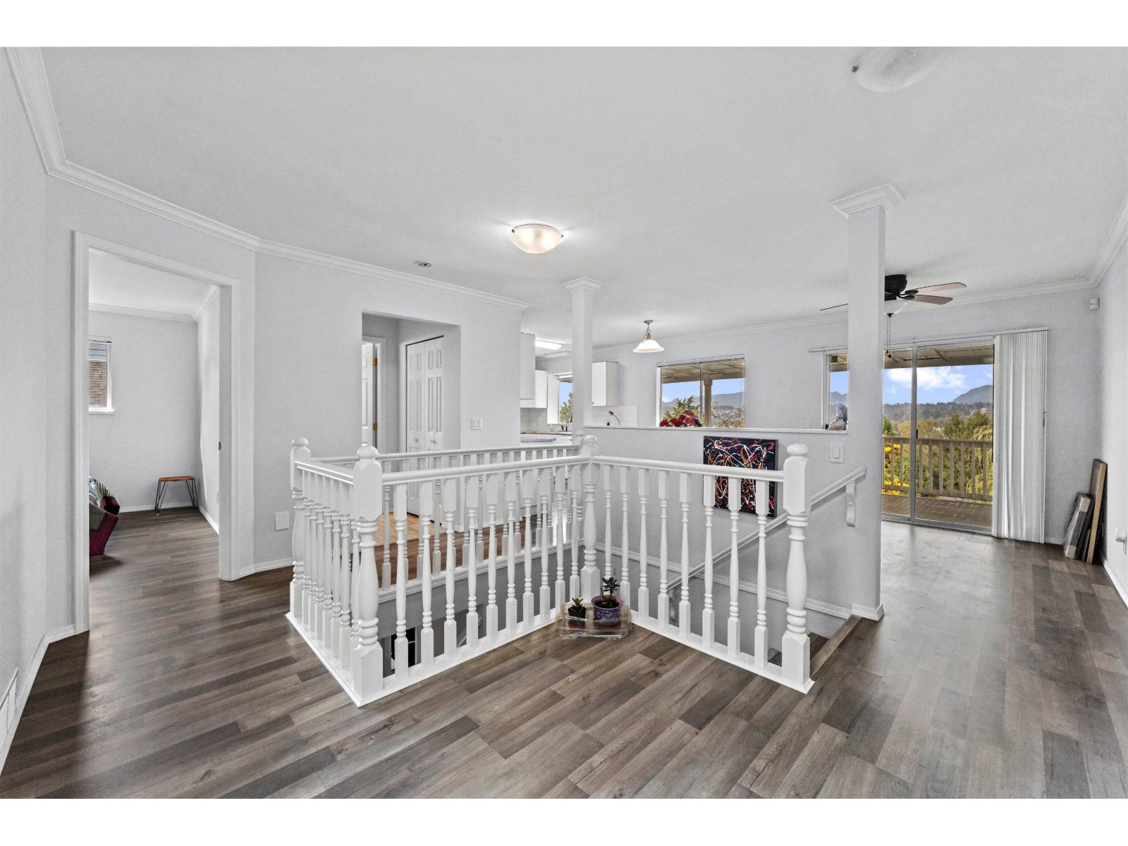 13957 115a Avenue, Surrey, British Columbia  V3R 9Y4 - Photo 6 - R3178184