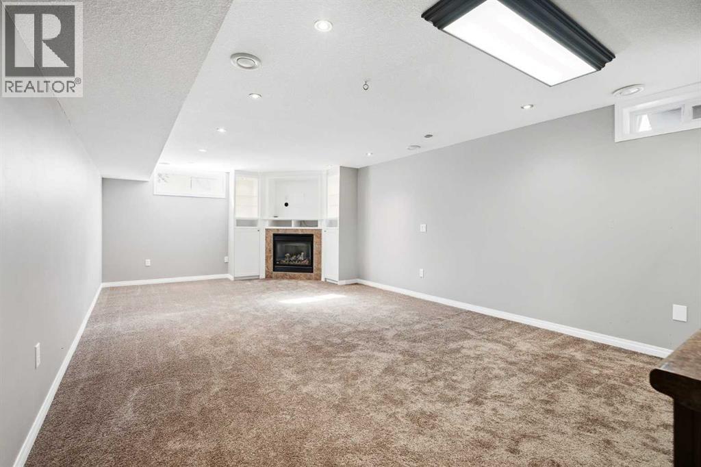 163 Westwood Drive Sw, Calgary, Alberta  T3C 2W2 - Photo 20 - A2351223