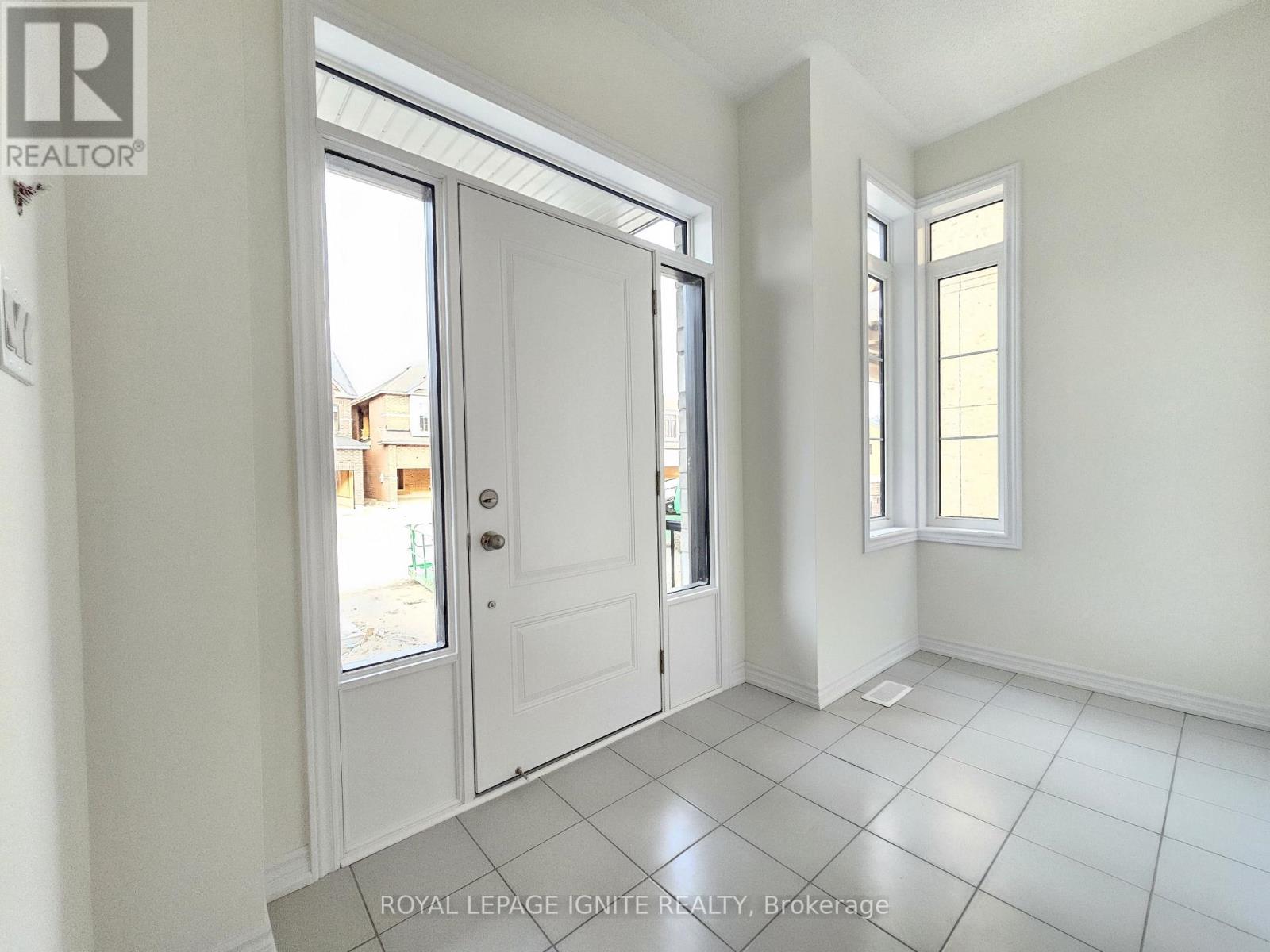 Basement - 47 Prudhoe Terrace, Barrie, Ontario  L9J 0L5 - Photo 2 - S14114188