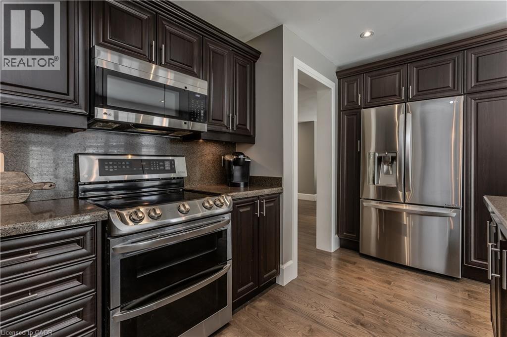 2248 Elmside Crescent, Burlington, Ontario  L6L 6Y7 - Photo 9 - 40873515