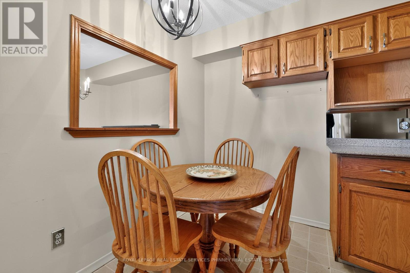 E21 - 284 Mill Road, Toronto, Ontario  M9C 4W6 - Photo 17 - W14107790