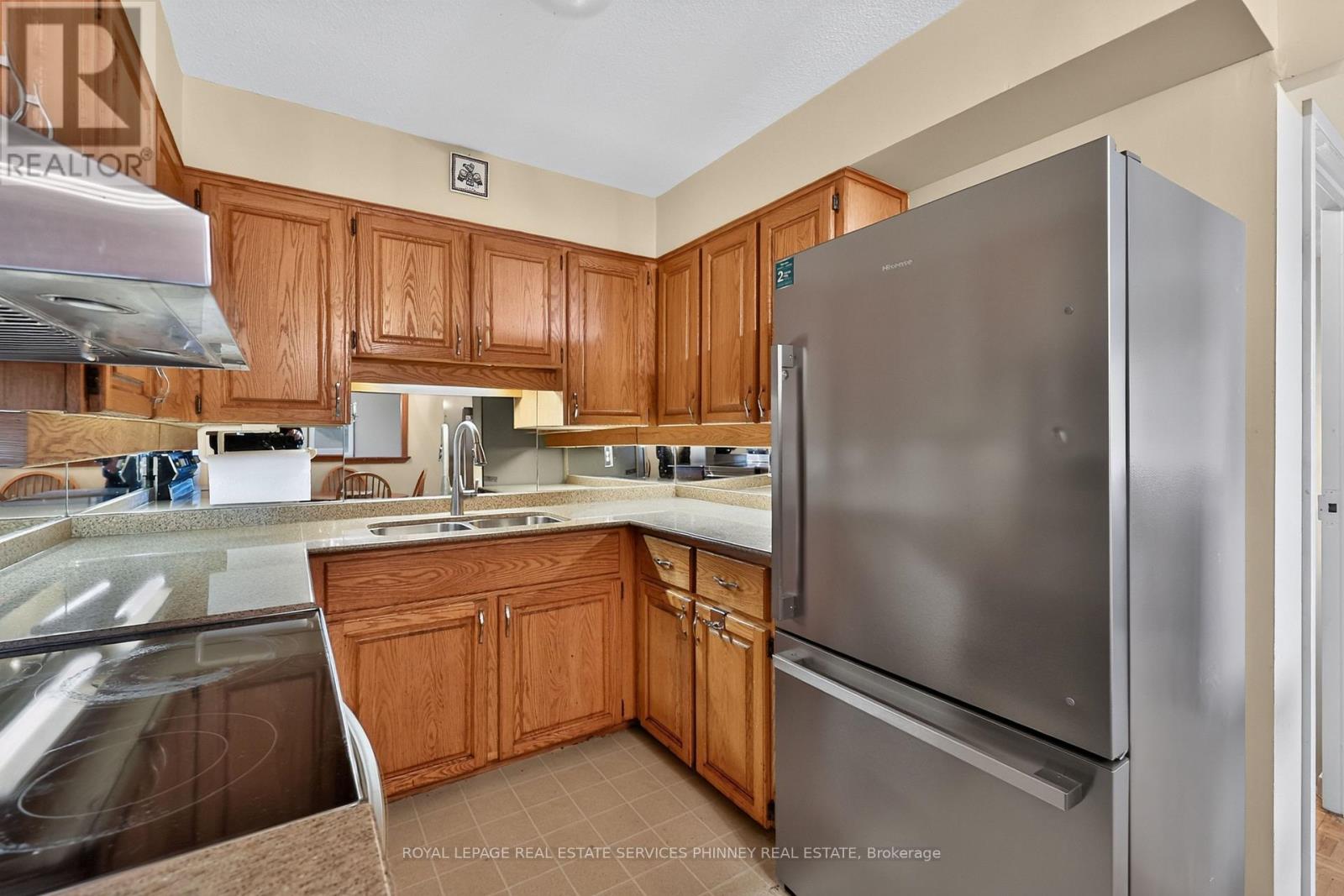 E21 - 284 Mill Road, Toronto, Ontario  M9C 4W6 - Photo 16 - W14107790