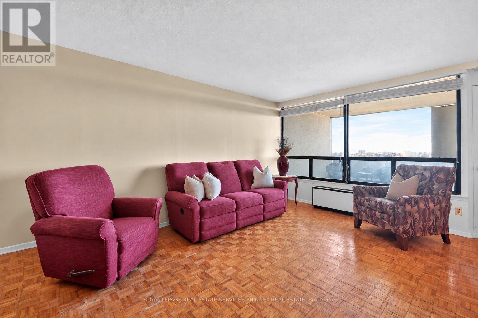 E21 - 284 Mill Road, Toronto, Ontario  M9C 4W6 - Photo 10 - W14107790