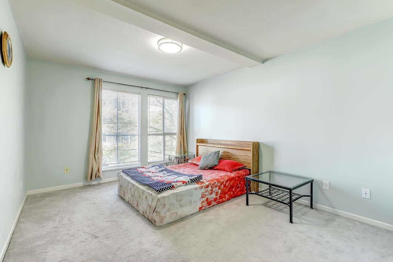 210 14980 101a Avenue, Surrey, British Columbia  V3R 0T1 - Photo 20 - R3178091