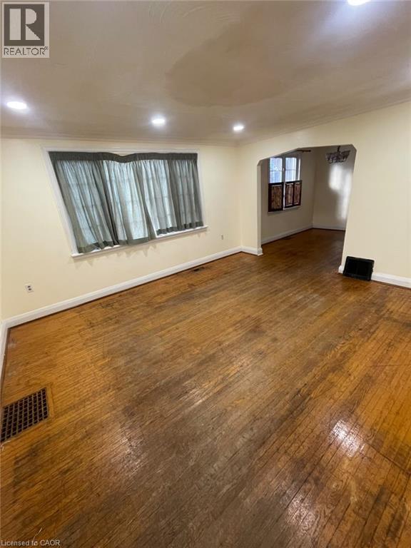 2 Menzie Avenue Unit# Upper, Guelph, Ontario  N1E 5X9 - Photo 3 - 40868678