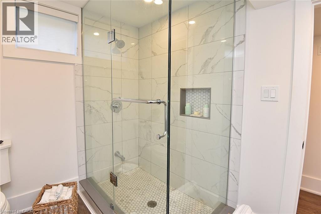 6 Bendemeer Street, Dundas, Ontario  L9H 3P1 - Photo 35 - 40873299