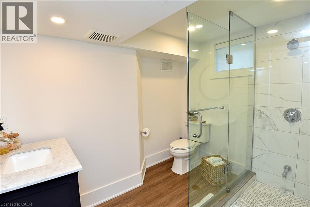 6 Bendemeer Street, Dundas, Ontario  L9H 3P1 - Photo 36 - 40873299
