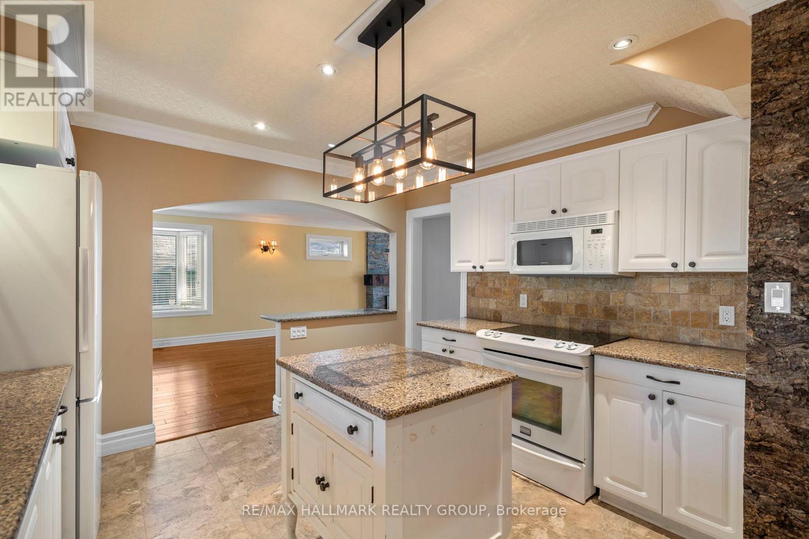 51 North Augusta Road, Brockville, Ontario  K6V 2X5 - Photo 19 - X14114250