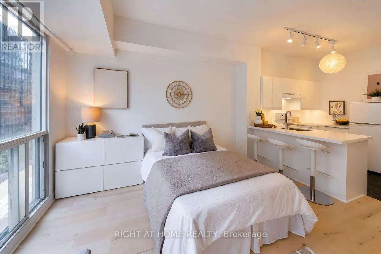 602 - 7 King Street E, Toronto, Ontario  M5C 3C5 - Photo 7 - C14114048