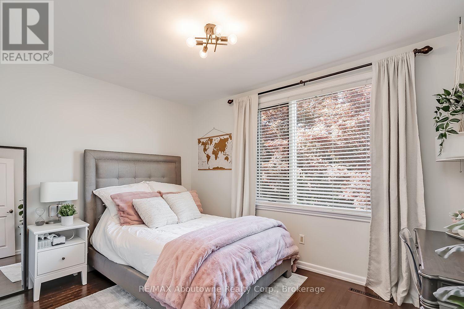 308 Cardinal Avenue, Burlington, Ontario  L7T 2N9 - Photo 25 - W14110864