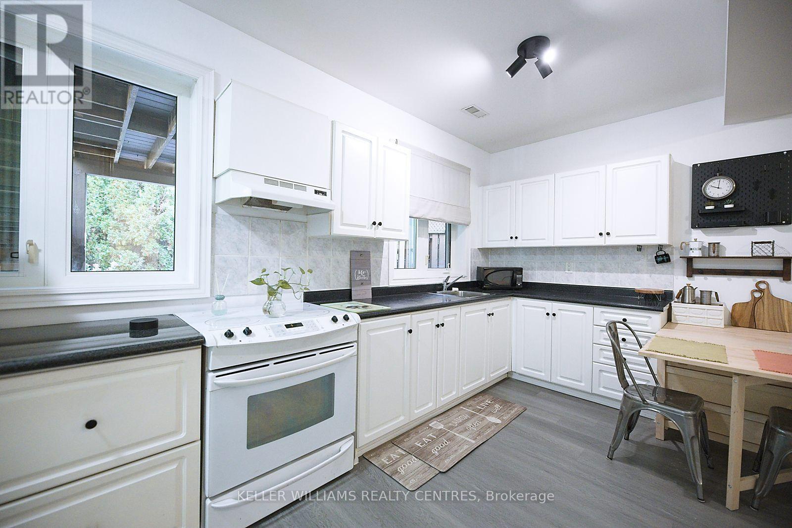 BSMT - 61 FAIRCHILD AVENUE, Toronto, Ontario