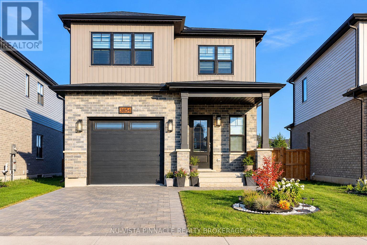 3854 AUCKLAND AVENUE, London South, Ontario