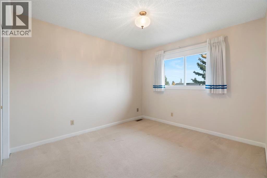 59 Stranraer Place SW, Calgary, Alberta  T3H 1H5 - Photo 36 - A2354513