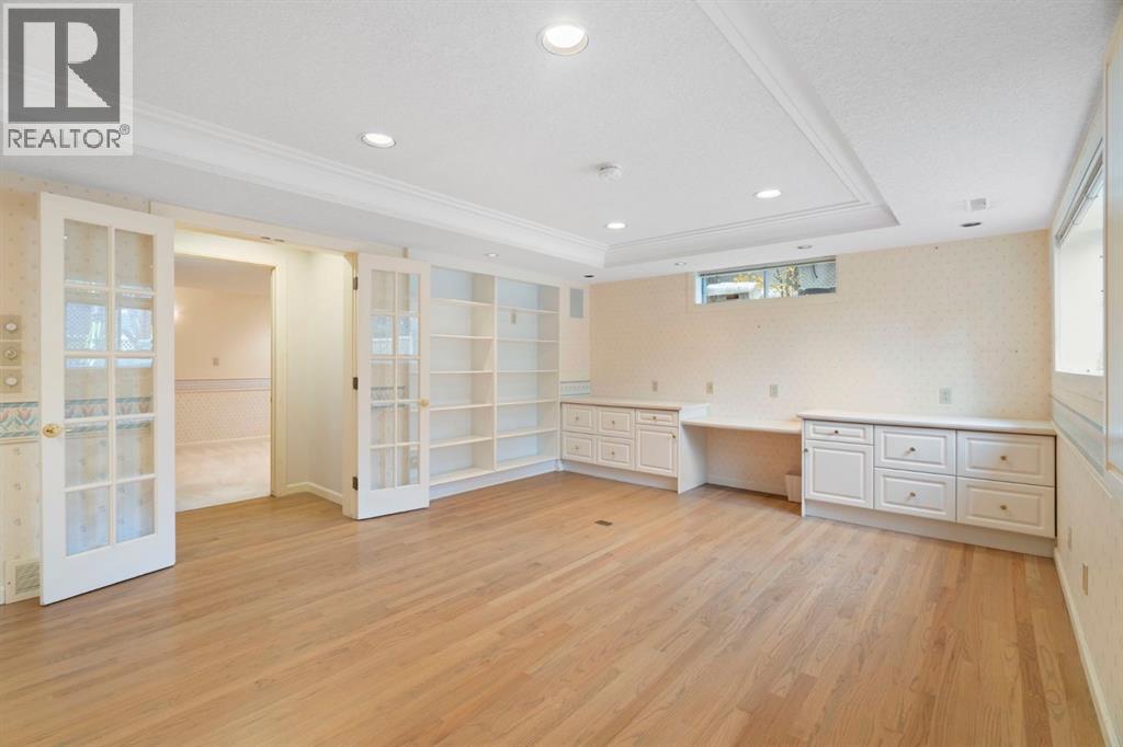 59 Stranraer Place SW, Calgary, Alberta  T3H 1H5 - Photo 37 - A2354513