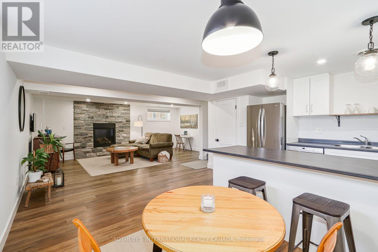 70 Plewes Drive, Collingwood, Ontario  L9Y 3B7 - Photo 25 - S14114300