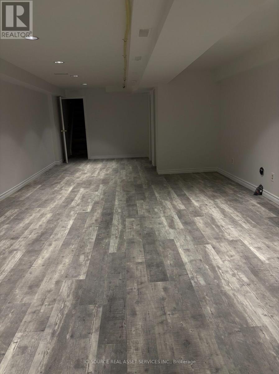 820 Brown's Line, Toronto, Ontario  M8W 3W2 - Photo 8 - W14114270