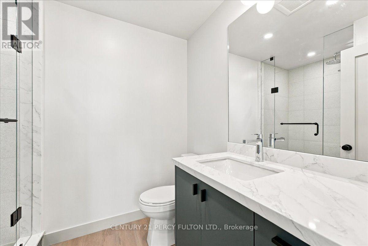 2 - 113 Hatherley Road, Toronto, Ontario  M6E 1W4 - Photo 25 - W14114274