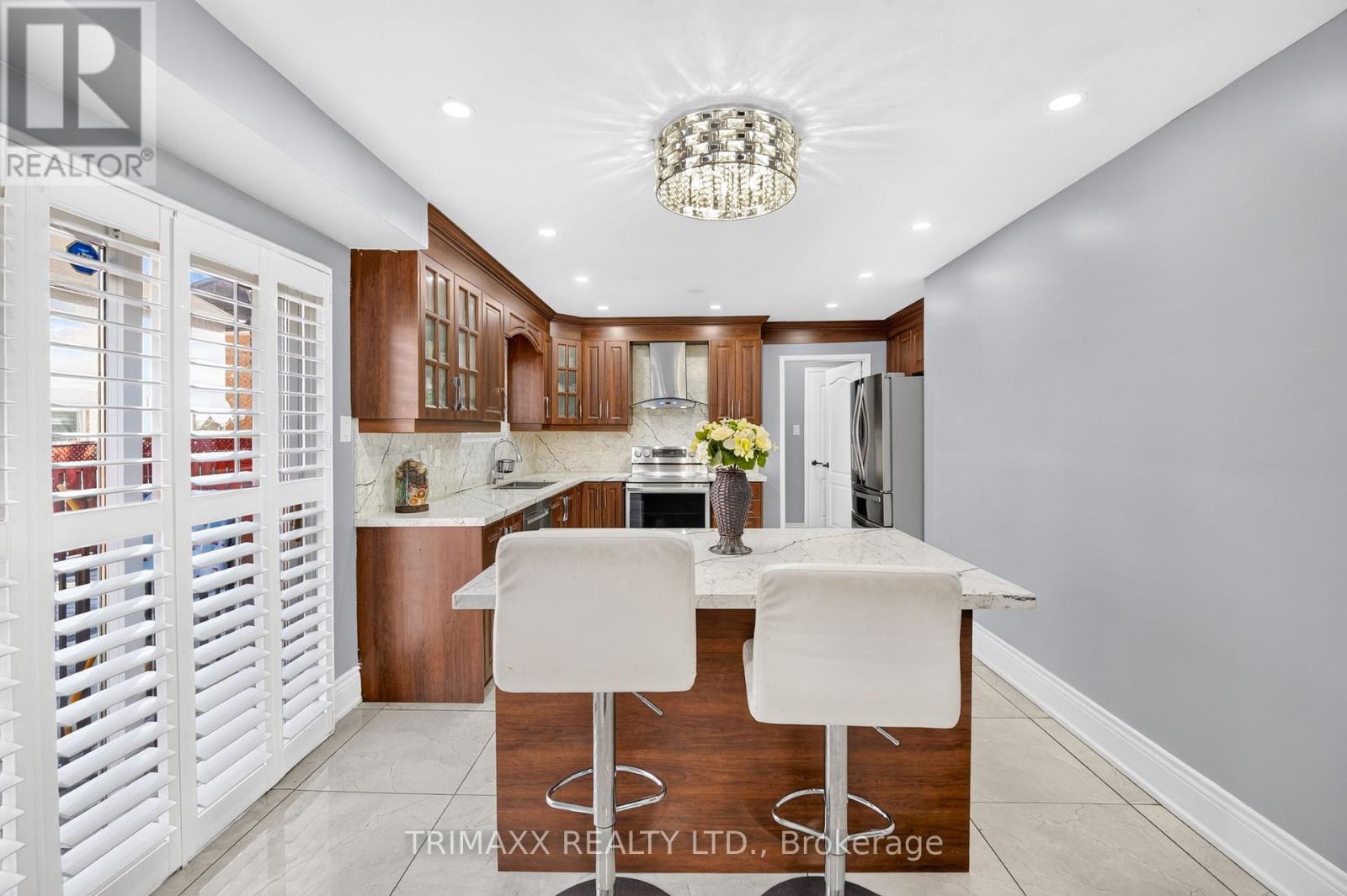 19 Leopard Gate, Brampton, Ontario  L6R 2J5 - Photo 9 - W14114282
