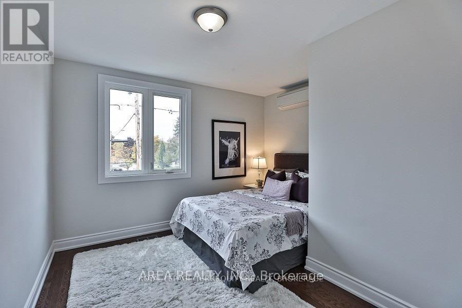 89 Ashbourne Drive, Toronto, Ontario  M9B 4H6 - Photo 20 - W14114314