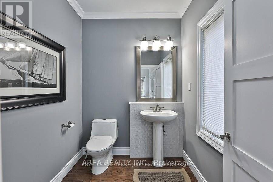 89 Ashbourne Drive, Toronto, Ontario  M9B 4H6 - Photo 23 - W14114314
