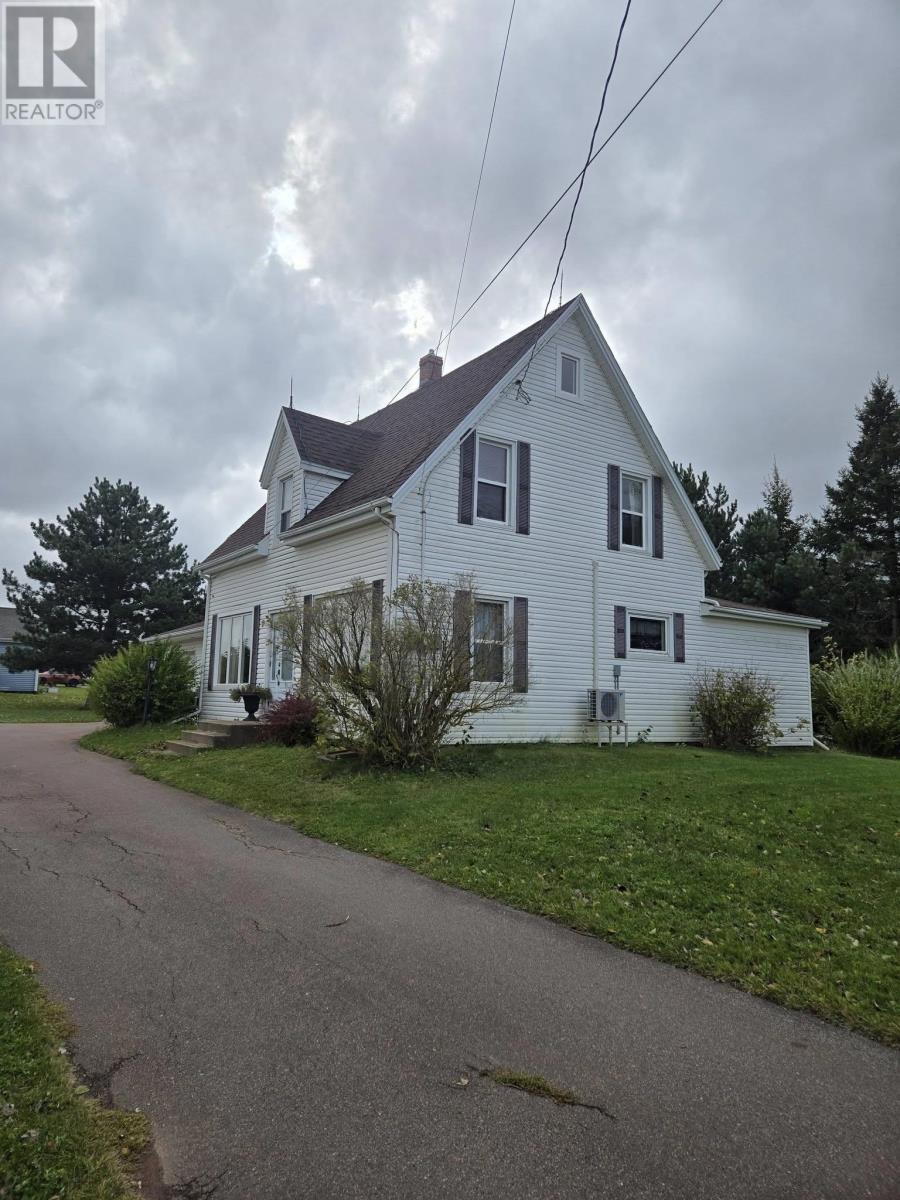 869 Callbeck Street, Central Bedeque, Prince Edward Island  C0B 1G0 - Photo 3 - 202626583