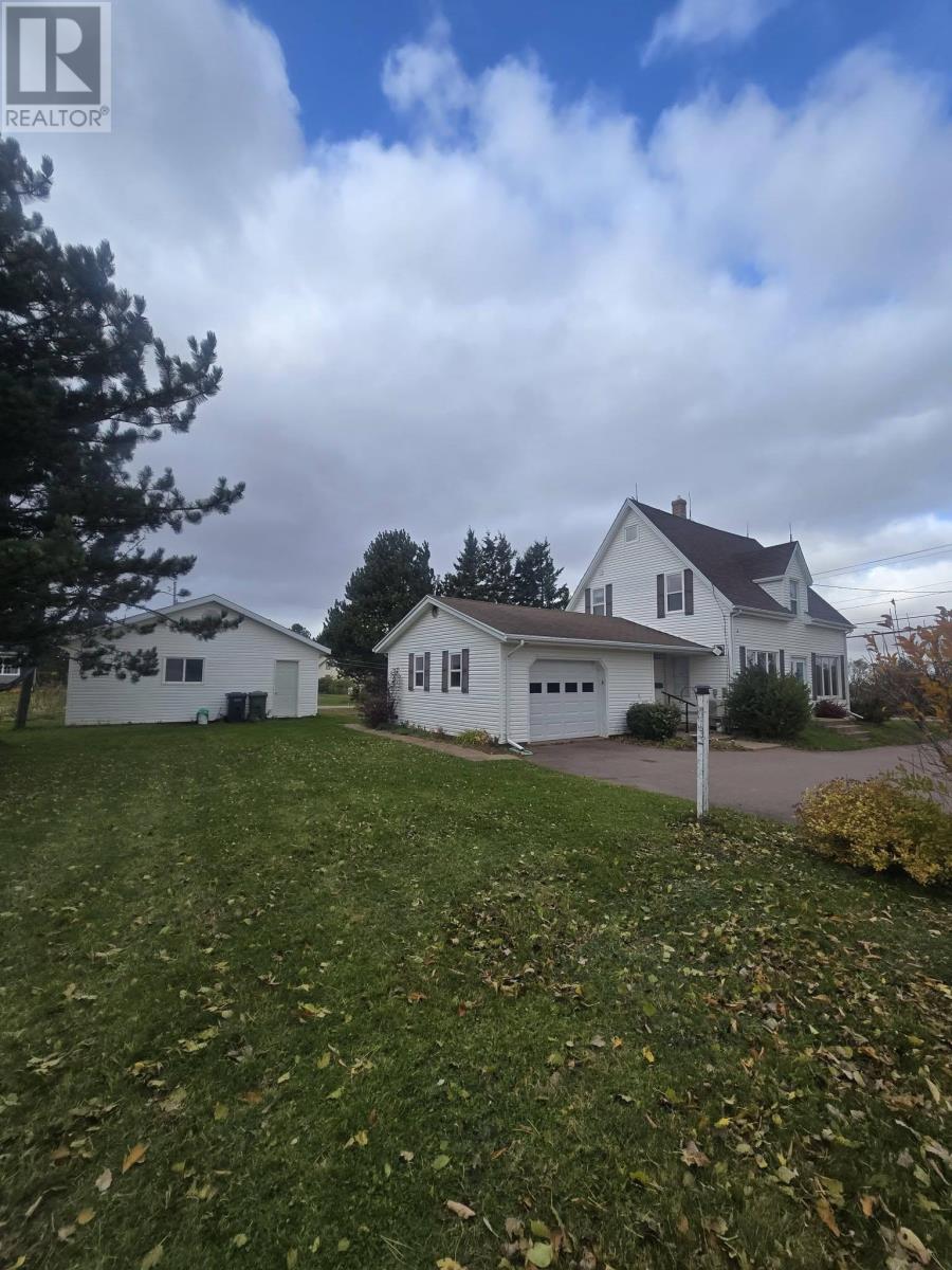 869 Callbeck Street, Central Bedeque, Prince Edward Island  C0B 1G0 - Photo 4 - 202626583