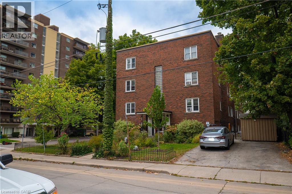 60 ROBINSON Street Unit# 304, Hamilton, Ontario