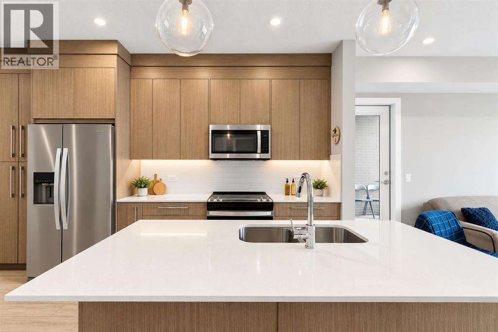 1218, 395 Skyview Parkway Ne, Calgary, Alberta  T3N 2K1 - Photo 4 - A2352985