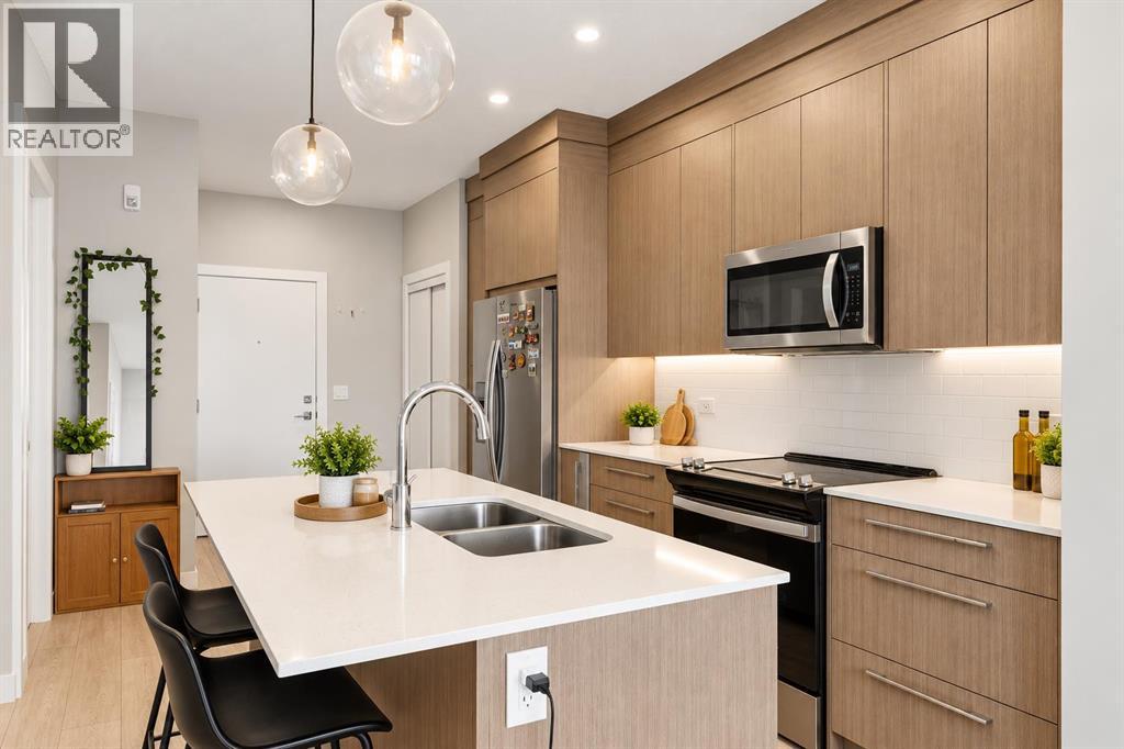 1218, 395 Skyview Parkway Ne, Calgary, Alberta  T3N 2K1 - Photo 5 - A2352985