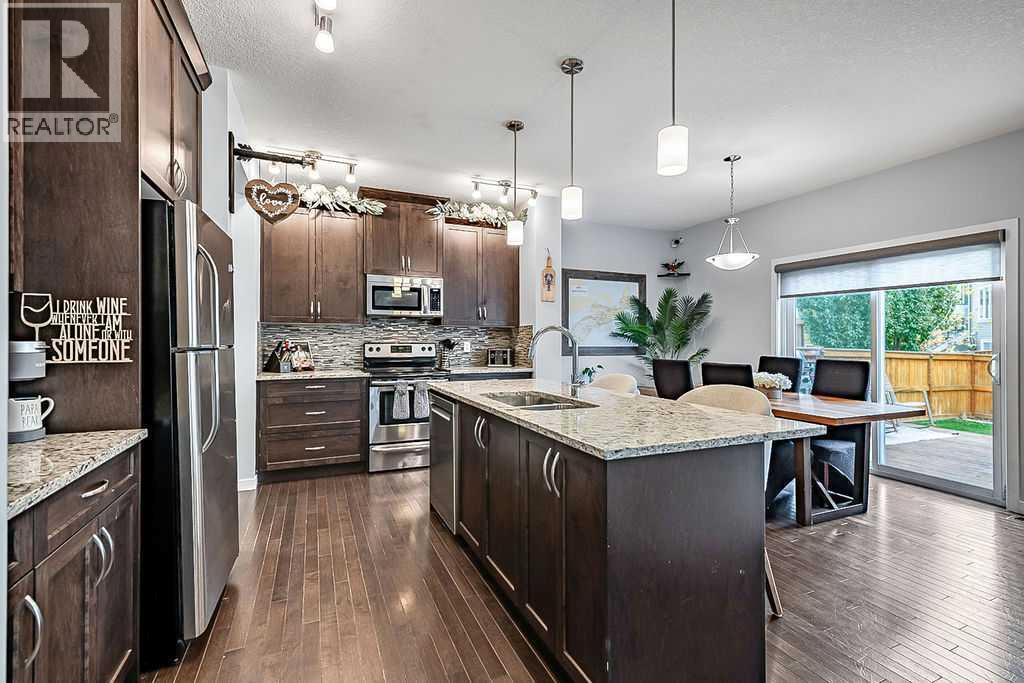 118 Mist Mountain Rise, Okotoks, Alberta  T1S 5P6 - Photo 5 - A2350383