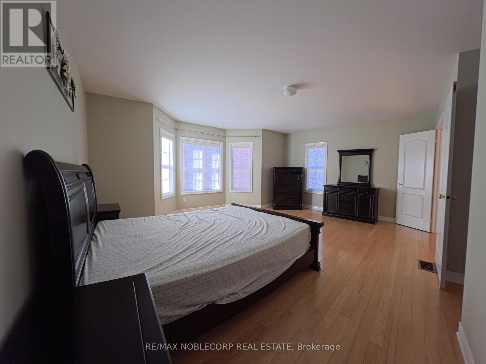 71 Barleyfield Road, Brampton, Ontario  L6R 2E5 - Photo 14 - W14114348