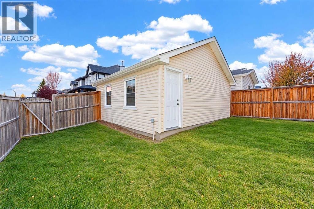 71 Evansford Circle Nw, Calgary, Alberta  T3P 0B1 - Photo 32 - A2345027
