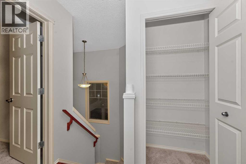 71 Evansford Circle Nw, Calgary, Alberta  T3P 0B1 - Photo 22 - A2345027