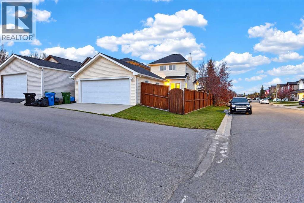 71 Evansford Circle Nw, Calgary, Alberta  T3P 0B1 - Photo 35 - A2345027