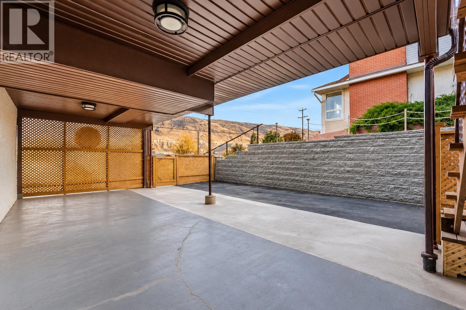 2045 Valleyview Drive, Kamloops, British Columbia  V2C 4C3 - Photo 35 - 10404384