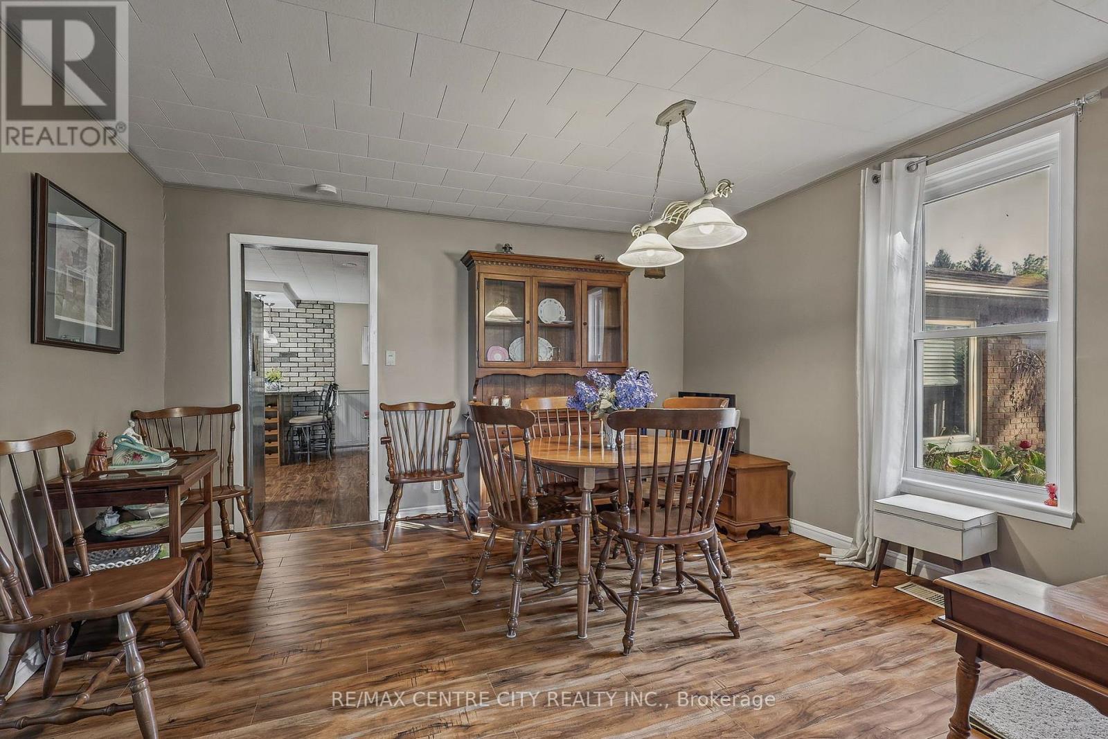 9200 Springwater Road, Malahide, Ontario  N5P 3S7 - Photo 15 - X14086264