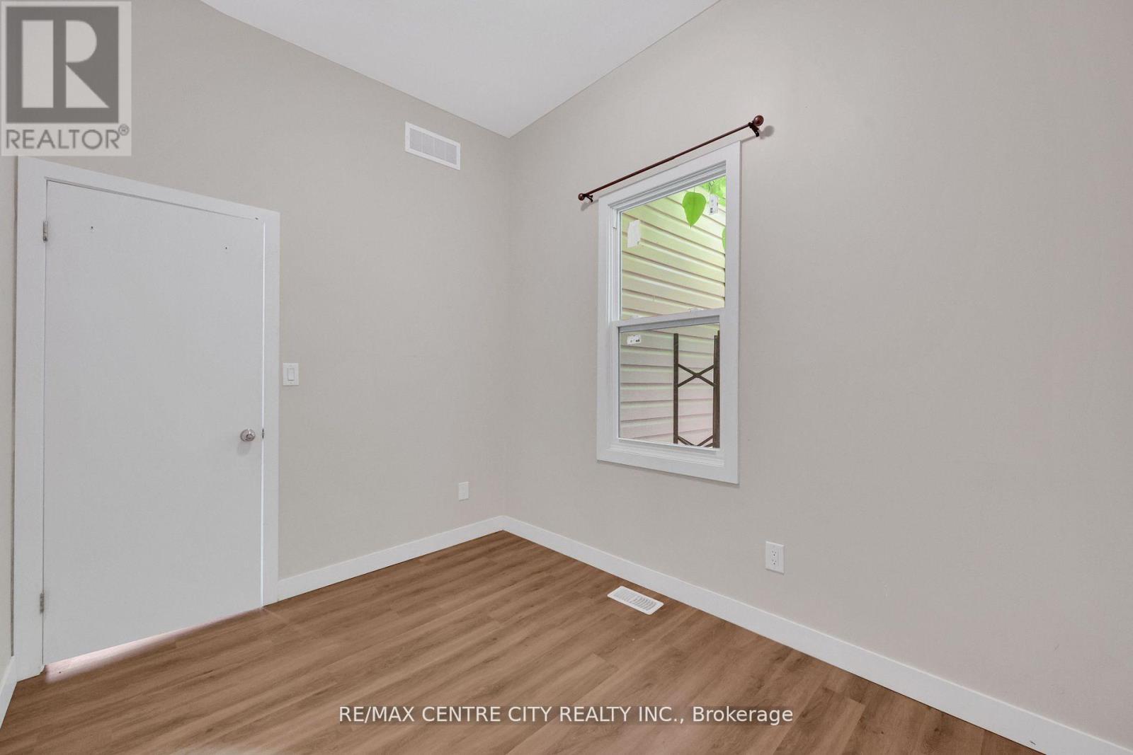 101 Hamilton Road, London East, Ontario  N6B 1N2 - Photo 14 - X14114368