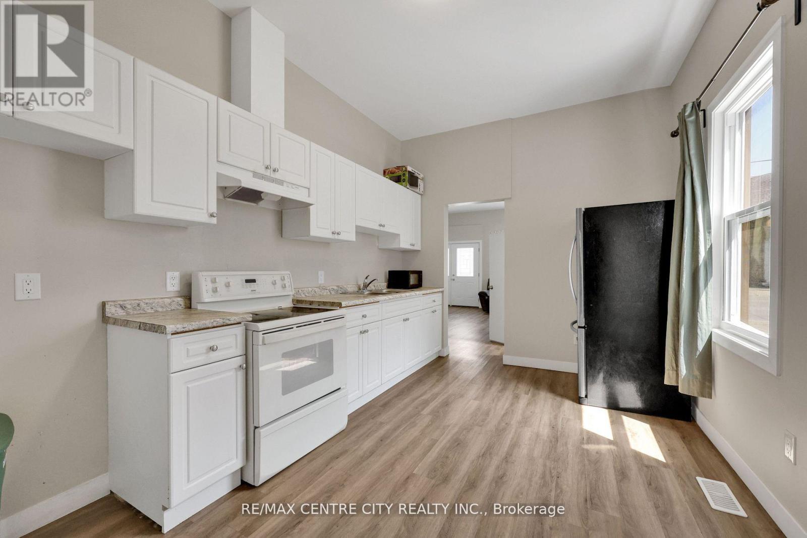 101 Hamilton Road, London East, Ontario  N6B 1N2 - Photo 7 - X14114368
