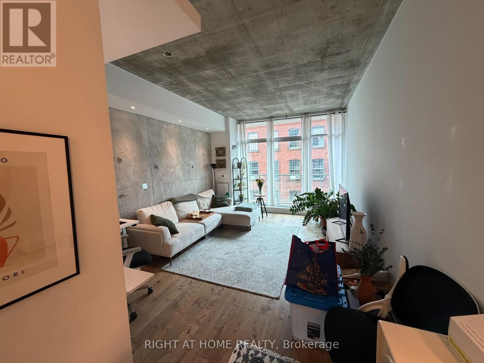 402 - 388 Richmond Street W, Toronto, Ontario  M5V 1X6 - Photo 9 - C14114386