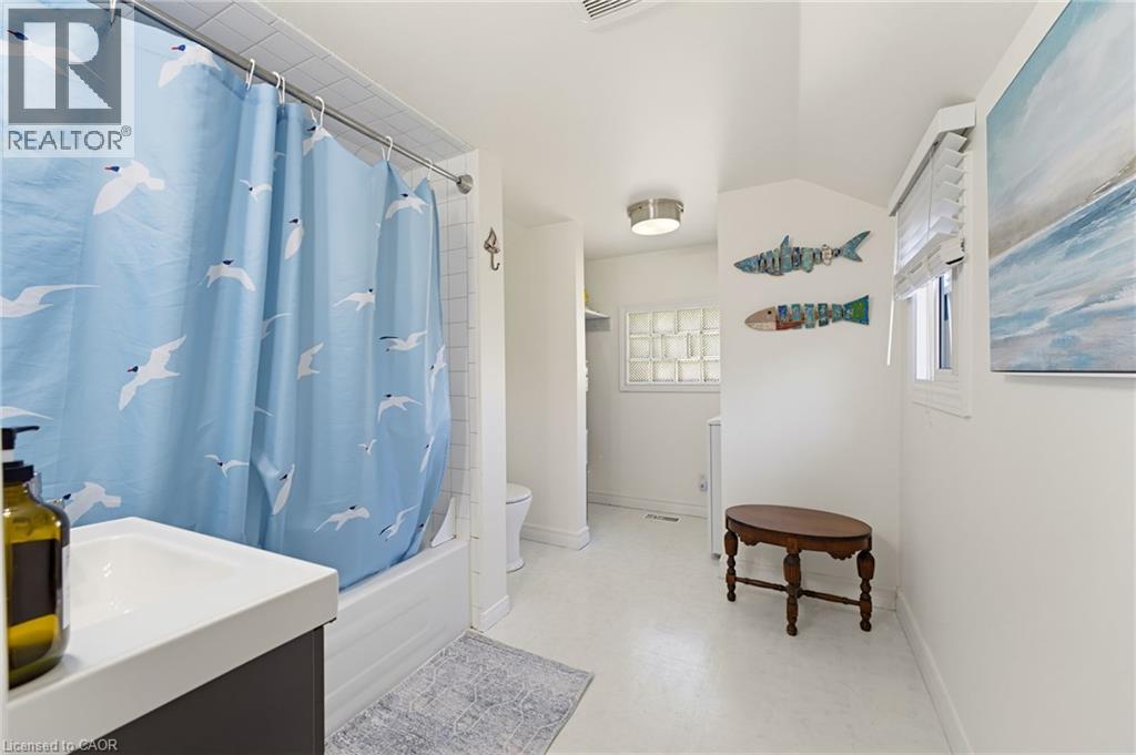 71 Brown Street, Port Dover, Ontario  N0A 1N7 - Photo 13 - 40873824