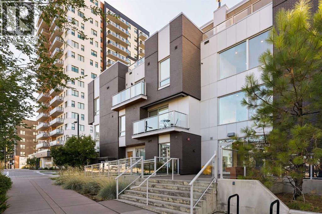 110, 3125 39 Street NW, Calgary, Alberta