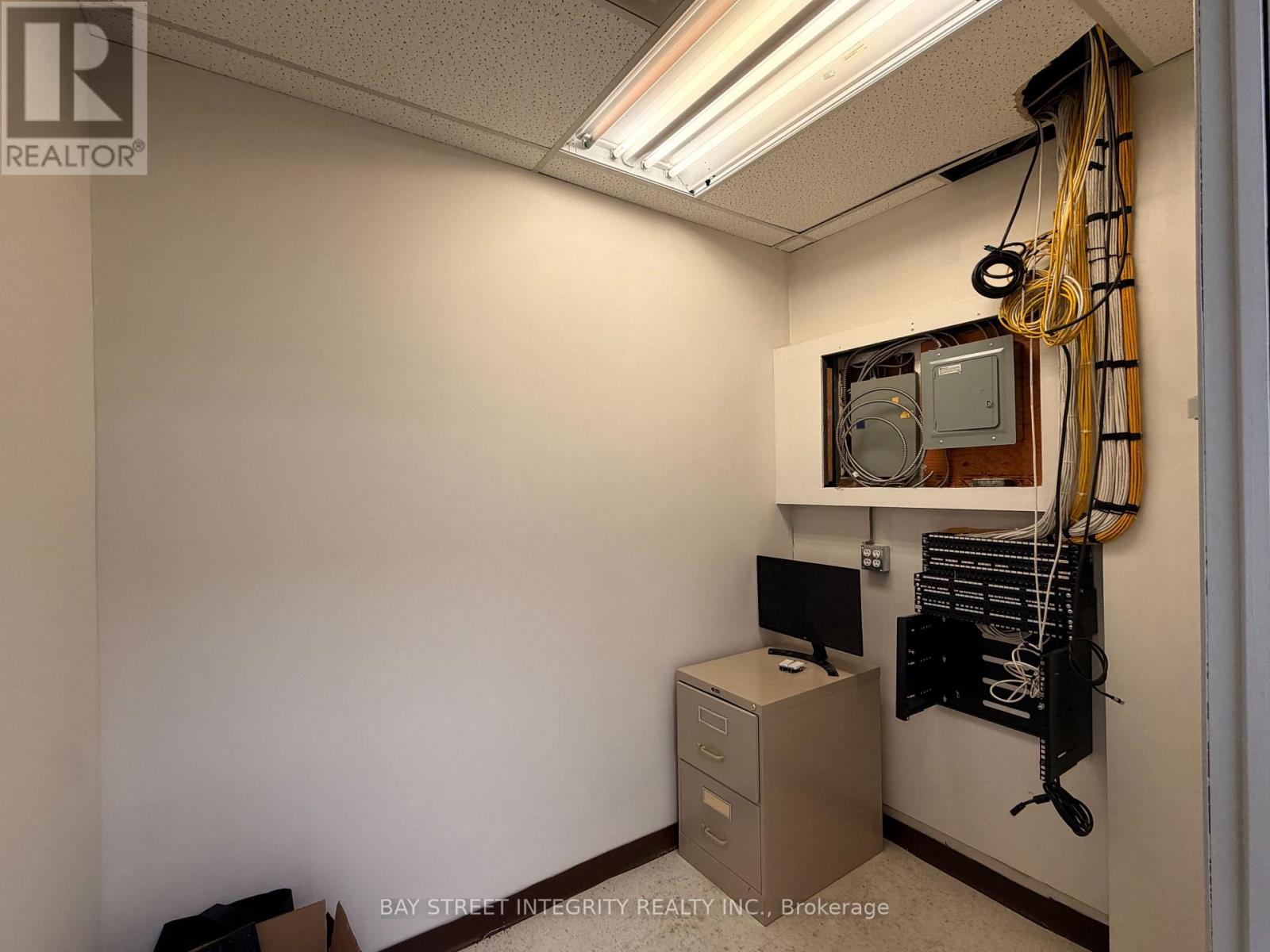 305 - 2750 14th Avenue, Markham, Ontario  L3R 0B6 - Photo 9 - N14114408