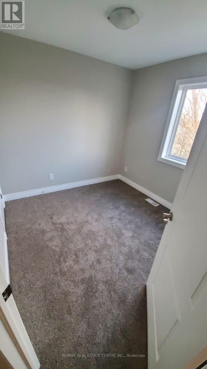 19 Saddlebrook Court, Kitchener, Ontario  N2R 0P6 - Photo 11 - X14114384