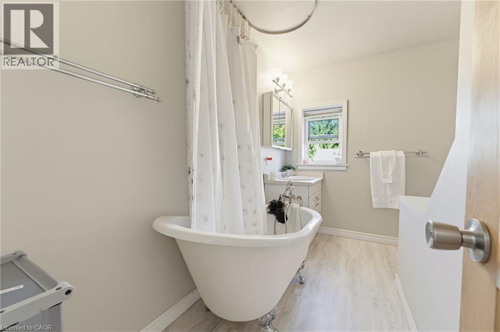 540 Vine Street, Cambridge, Ontario  N3H 2Y8 - Photo 23 - 40873017