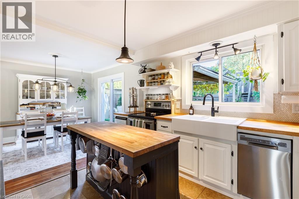 Detached for sale at 1323 QUEEN'S Boulevard, Forest Hill, Kitchener, Ontario, photo 15