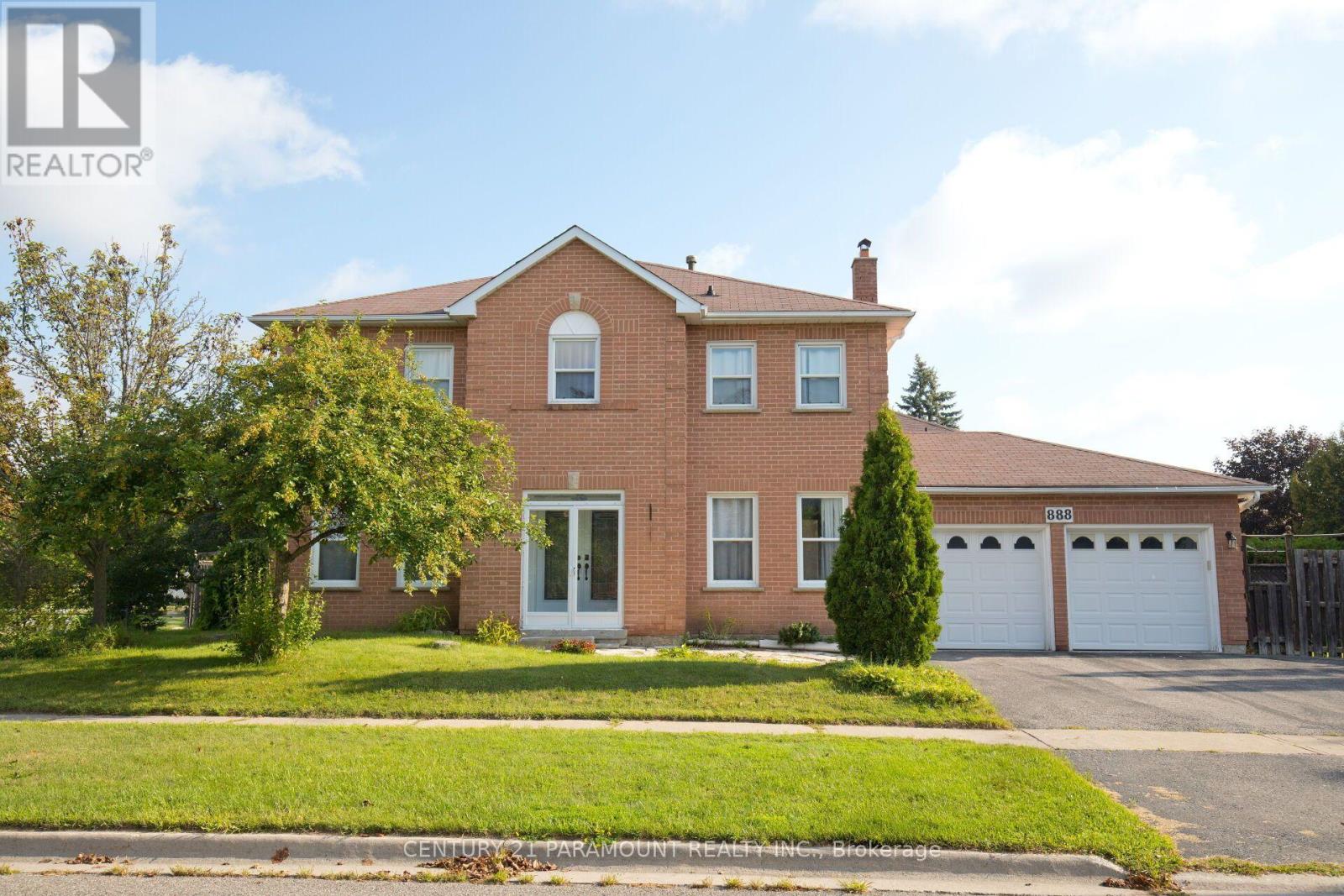 888 SPROULE CRESCENT, Oshawa, Ontario