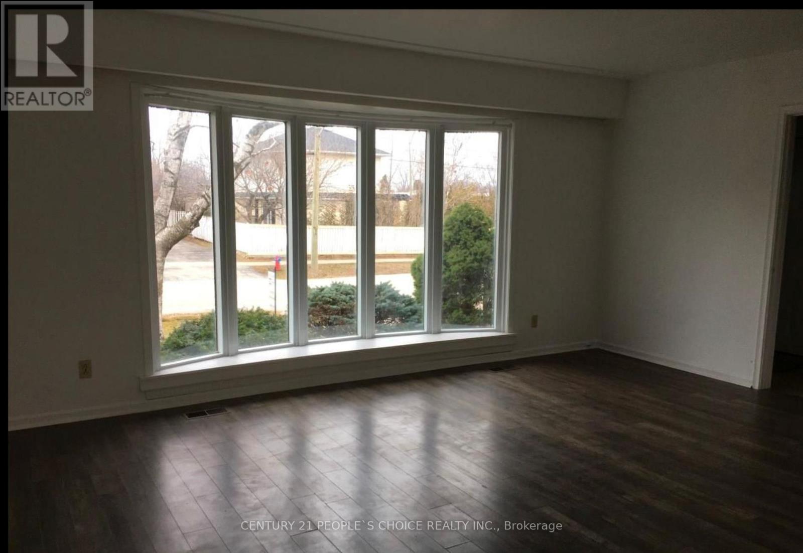 452 Stanfield Drive, Oakville, Ontario  L6L 3P9 - Photo 3 - W14114446