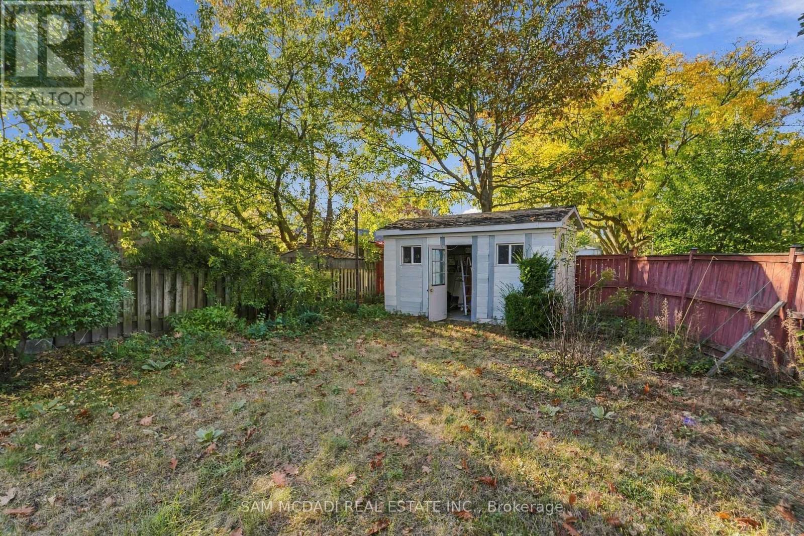 561 Tedwyn Drive, Mississauga, Ontario  L5A 1J8 - Photo 25 - W14114460