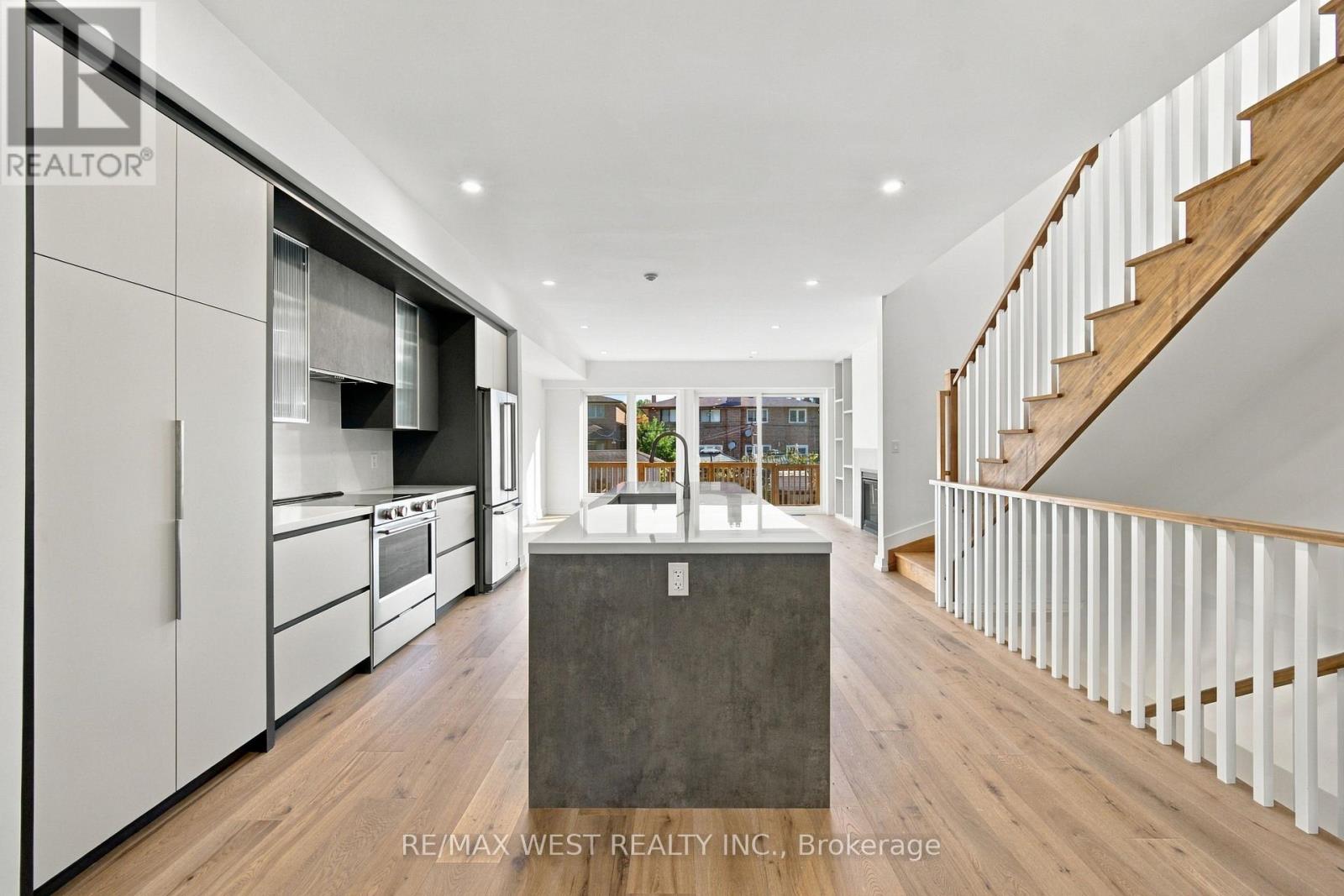 157 Aldercrest Avenue, Toronto, Ontario  M8W 4J2 - Photo 16 - W13906190